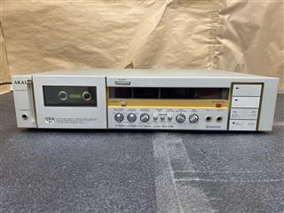 AKAI GX-F31 vintage Direct Drive Stereo Cassette Tape Deck